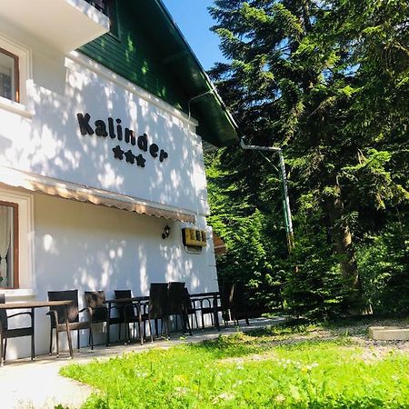 Pensiune & Restaurant Kalinder بوستين المظهر الخارجي الصورة